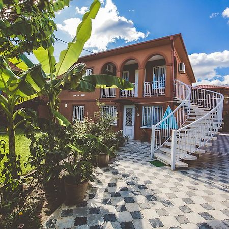 Casa De Khasia Zugdidi Εξωτερικό φωτογραφία