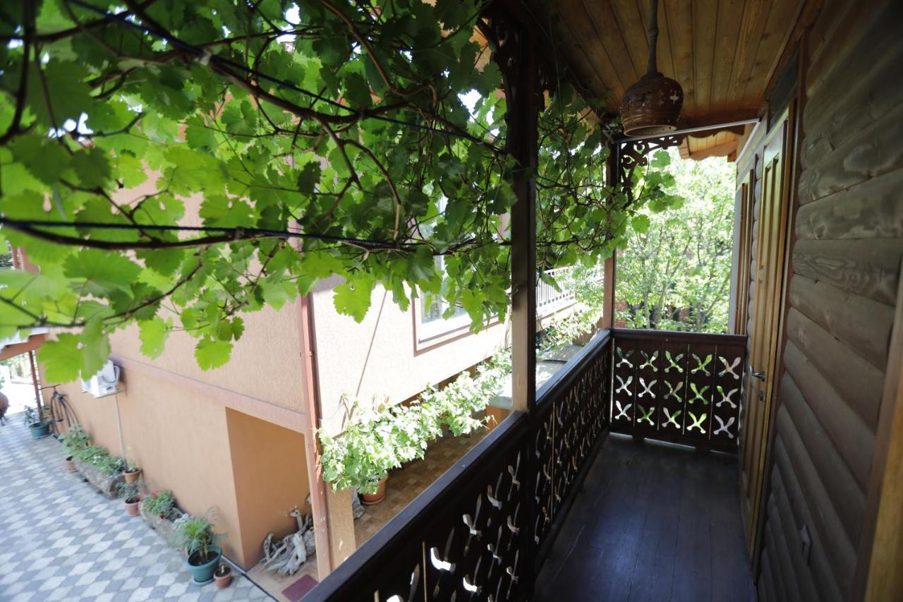 Casa De Khasia Zugdidi Εξωτερικό φωτογραφία