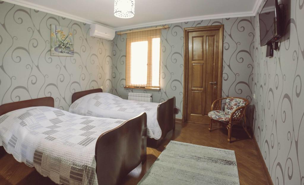 Casa De Khasia Zugdidi Εξωτερικό φωτογραφία