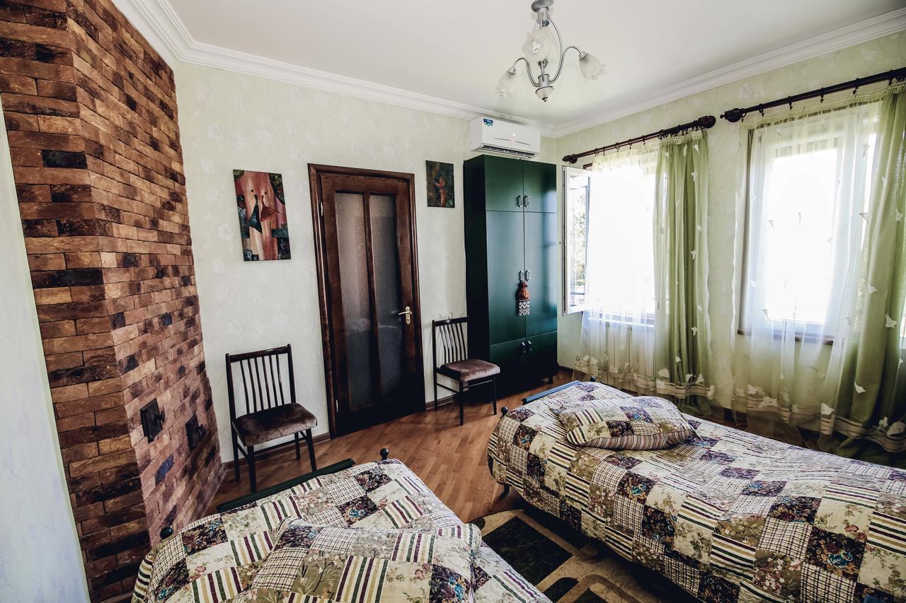 Casa De Khasia Zugdidi Εξωτερικό φωτογραφία
